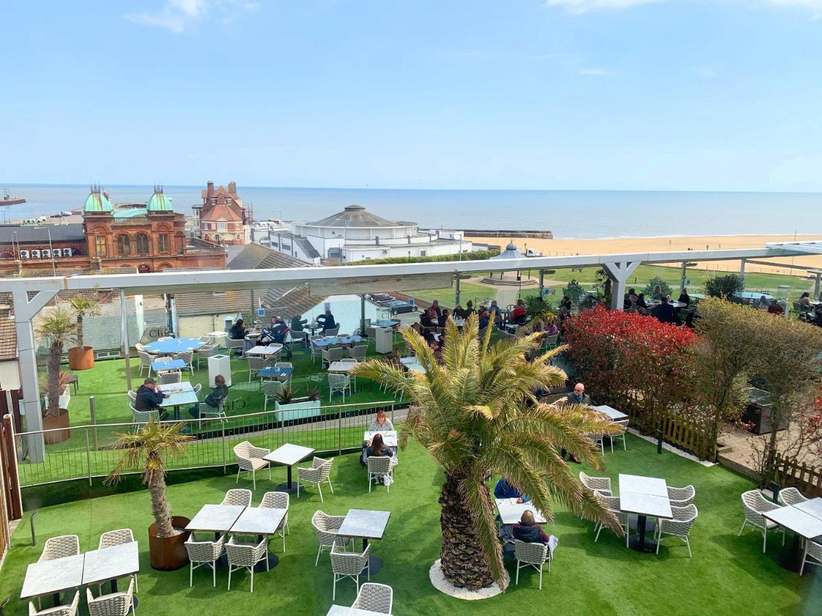 Cliff Hotel Great Yarmouth Buitenkant foto